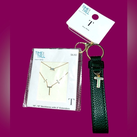 Time and Tru “T” Initial Gold Tone Necklace and Matching Green Keychain Set - Picture 1 of 1